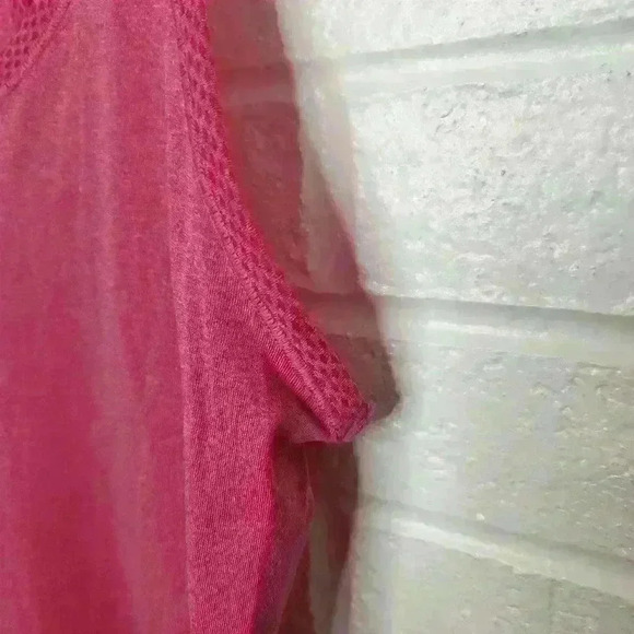 Under armour women's pink racerback tank top size small - Picture 5 of 7